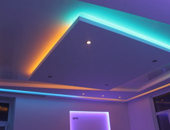 натяжной потолок с подсветкой дизайн интерьера